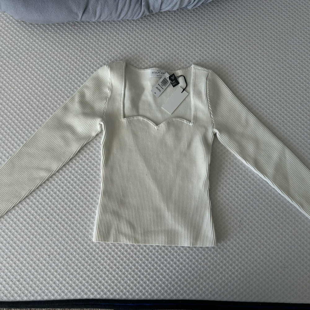 Aritzia Cream Ribbed Long Sleeve Blouse